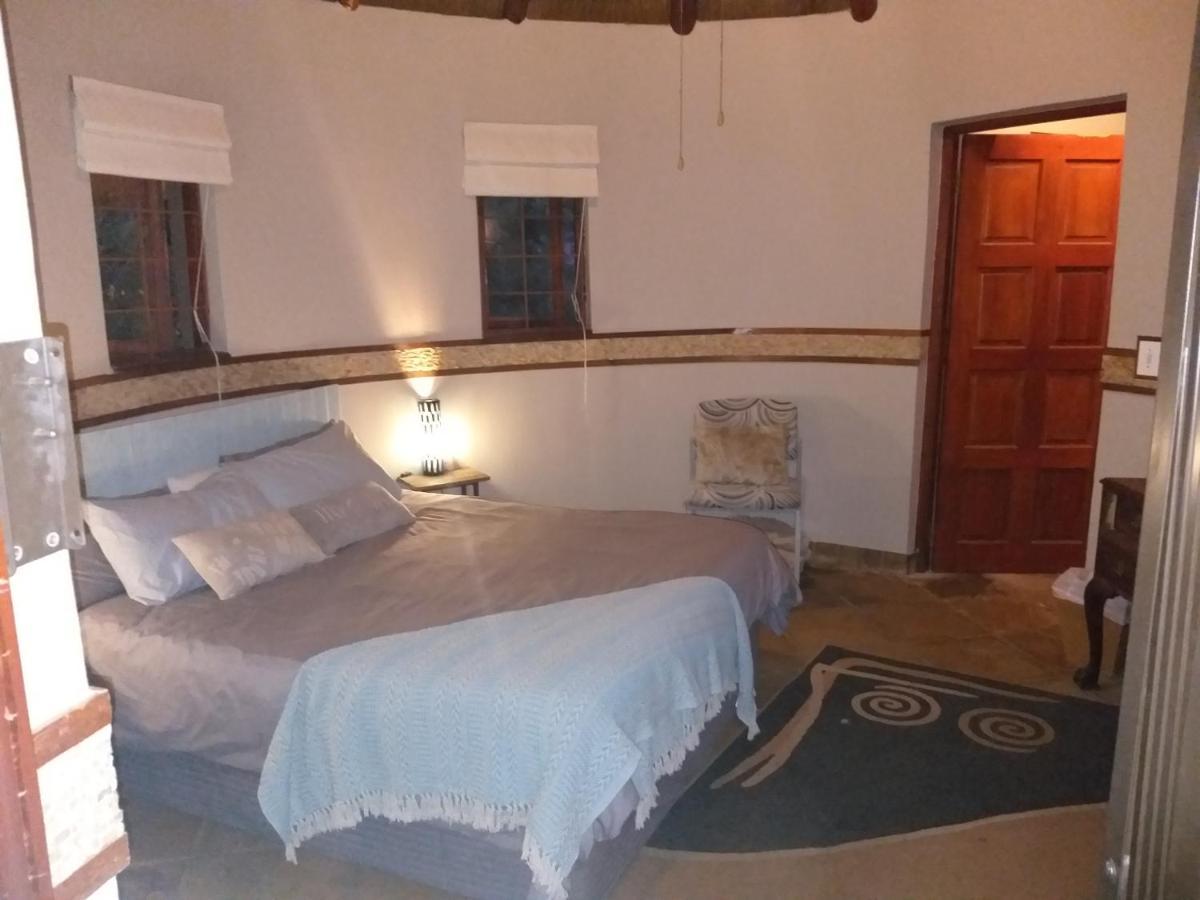 Adorable Unique Guest House - African Bush Feel Kalkheuvel Exteriör bild