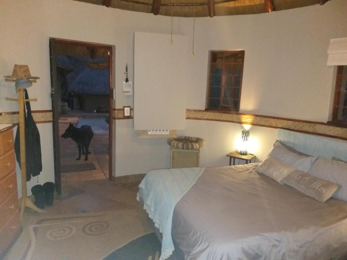 Adorable Unique Guest House - African Bush Feel Kalkheuvel Exteriör bild