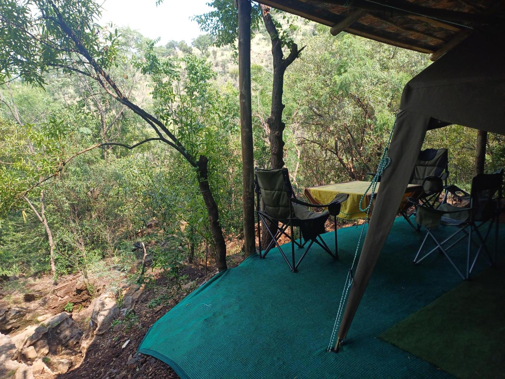 Adorable Unique Guest House - African Bush Feel Kalkheuvel Exteriör bild