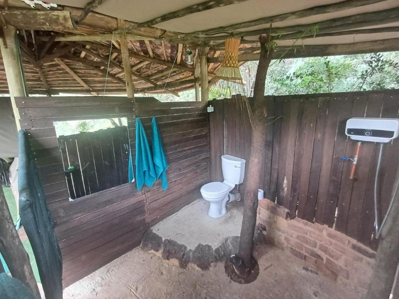 Adorable Unique Guest House - African Bush Feel Kalkheuvel Exteriör bild